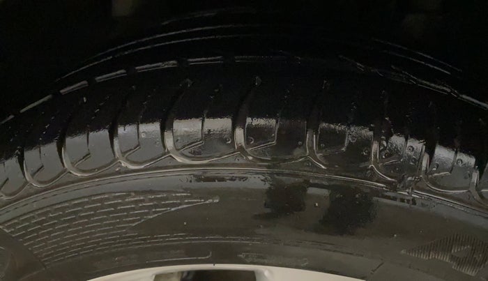 2019 Ford Ecosport TITANIUM 1.5L DIESEL, Diesel, Manual, 27,070 km, Left Front Tyre Tread