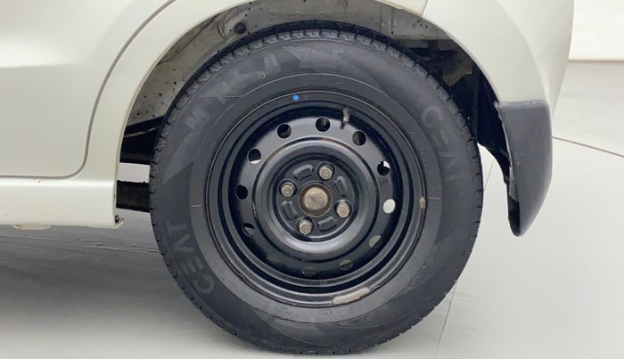 2012 Maruti A Star VXI (ABS) AT, CNG, Automatic, 86,838 km, Left Rear Wheel