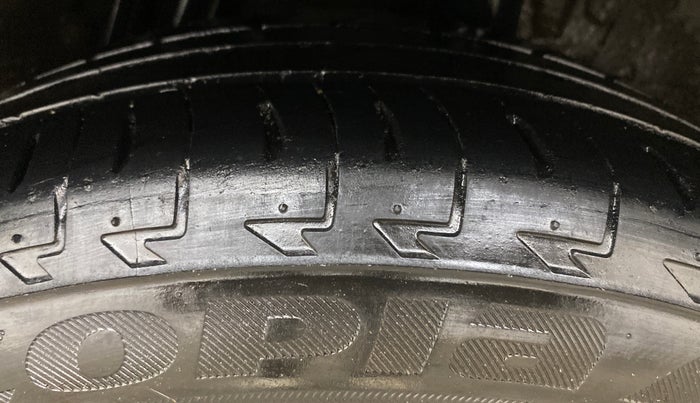 2017 Honda WR-V 1.2L I-VTEC VX MT, Petrol, Manual, 61,034 km, Left Rear Tyre Tread