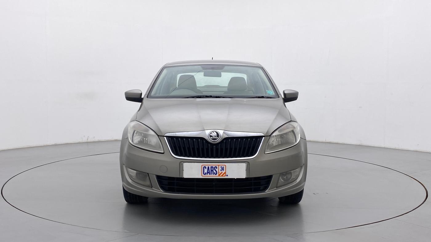 2015 Skoda Rapid 1.5 TDI AT  Ambition Plus, Diesel, Automatic, 70,352 km, Front