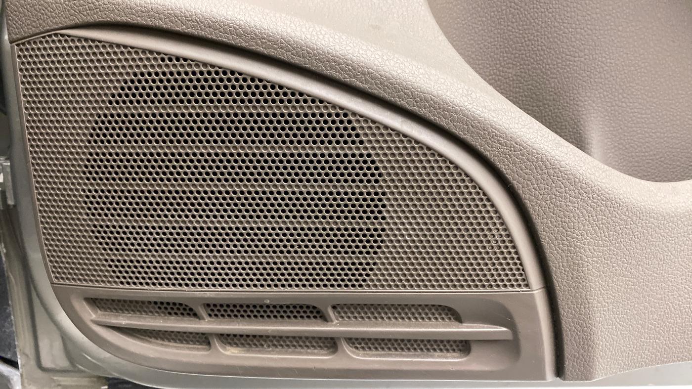 2015 Skoda Rapid 1.5 TDI AT  Ambition Plus, Diesel, Automatic, 70,352 km, Speaker