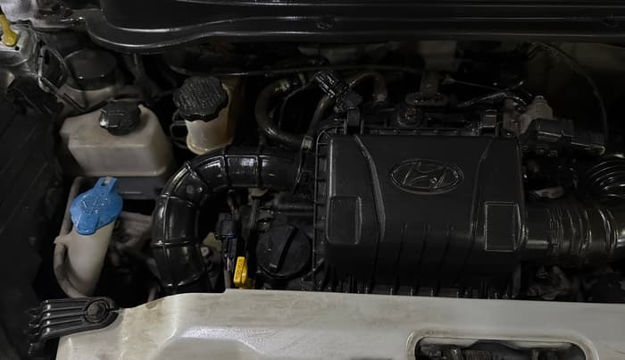 2018 Hyundai Eon MAGNA +, Petrol, Manual, 30,467 km, Engine View - Right