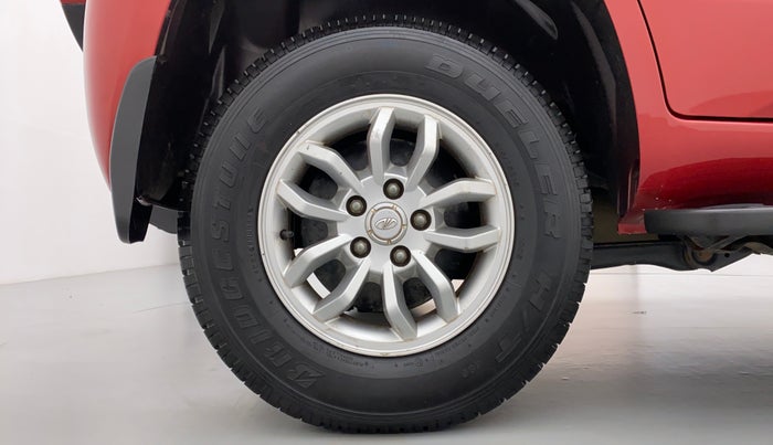 2015 Mahindra TUV300 T8 AT, Diesel, Automatic, 60,769 km, Right Rear Wheel