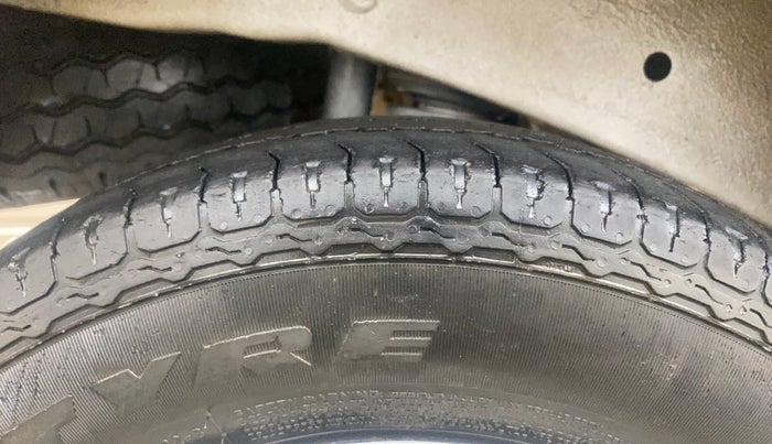 2019 Maruti Eeco 5 STR WITH A/C+HTR, Petrol, Manual, 78,668 km, Right Rear Tyre Tread