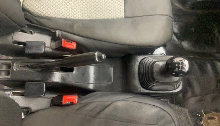 2019 Maruti Eeco 5 STR WITH A/C+HTR, Petrol, Manual, 78,668 km, Gear Lever