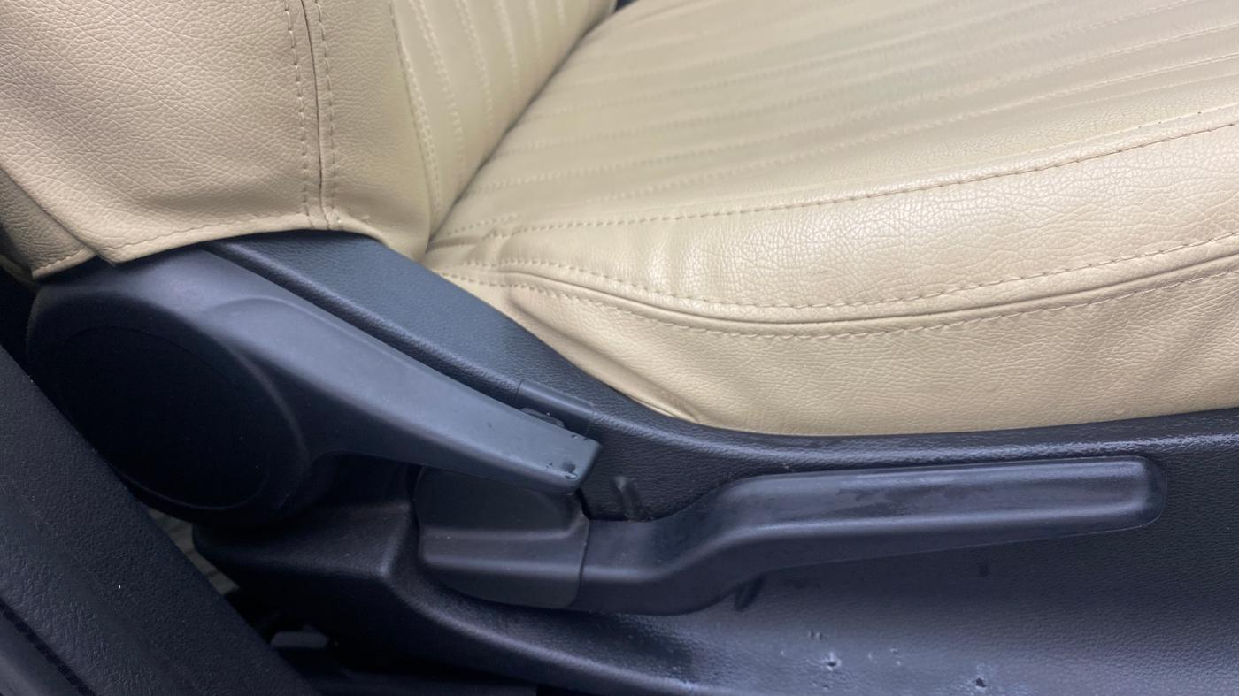 2021 Honda City 1.5L I-VTEC VX CVT, Petrol, Automatic, 16,548 km, Driver Side Adjustment Panel