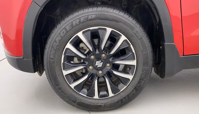 2020 Maruti Vitara Brezza ZXI PLUS AT DUAL TONE SHVS, Petrol, Automatic, 17,718 km, Left Front Wheel