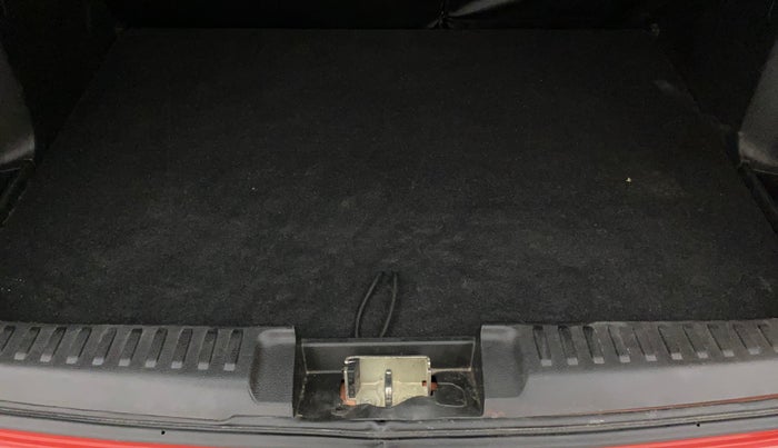 2020 Maruti Vitara Brezza ZXI PLUS AT DUAL TONE SHVS, Petrol, Automatic, 17,718 km, Boot Inside