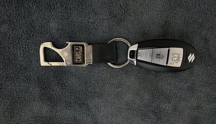 2020 Maruti Vitara Brezza ZXI PLUS AT DUAL TONE SHVS, Petrol, Automatic, 17,718 km, Key Close Up