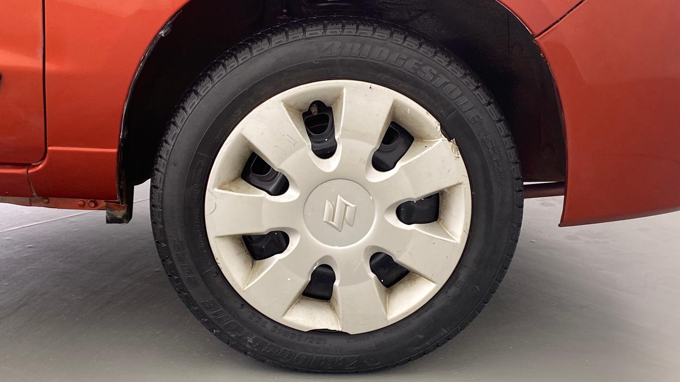 2014 Maruti Alto K10 VXI P, Petrol, Manual, 34,364 km, Right Front Wheel