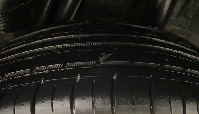 2018 Honda Jazz 1.2L I-VTEC V, Petrol, Manual, 47,982 km, Left Rear Tyre Tread