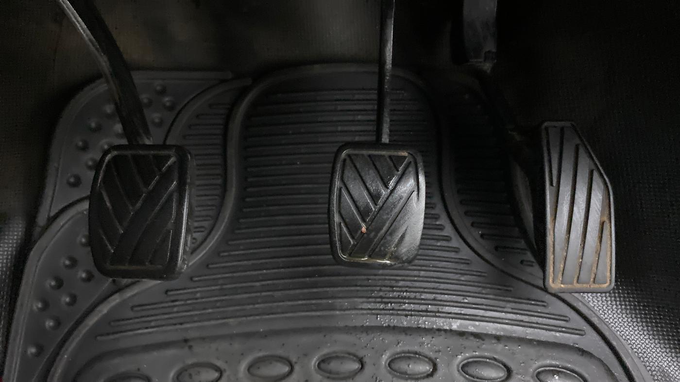 2021 Maruti Swift VXI, Petrol, Manual, 50,607 km, Pedals