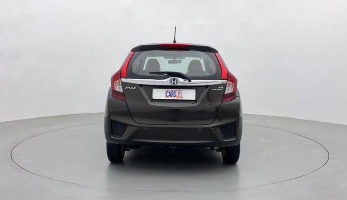 2018 Honda Jazz 1.2 V MT, Petrol, Manual, 28,083 km, Back/Rear