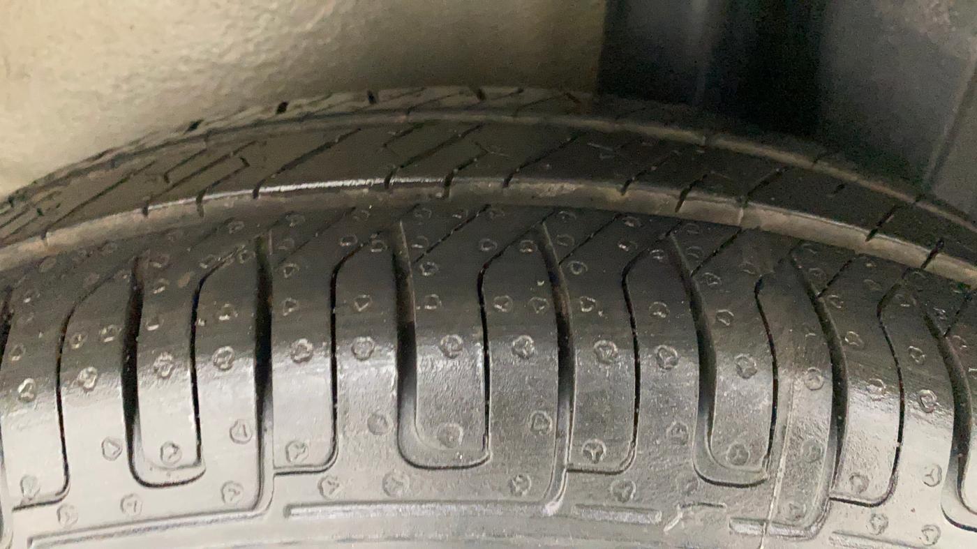 2014 Maruti Ritz VDI Elate Limited Edition, Diesel, Manual, 75,103 km, Left Rear Tyre Tread