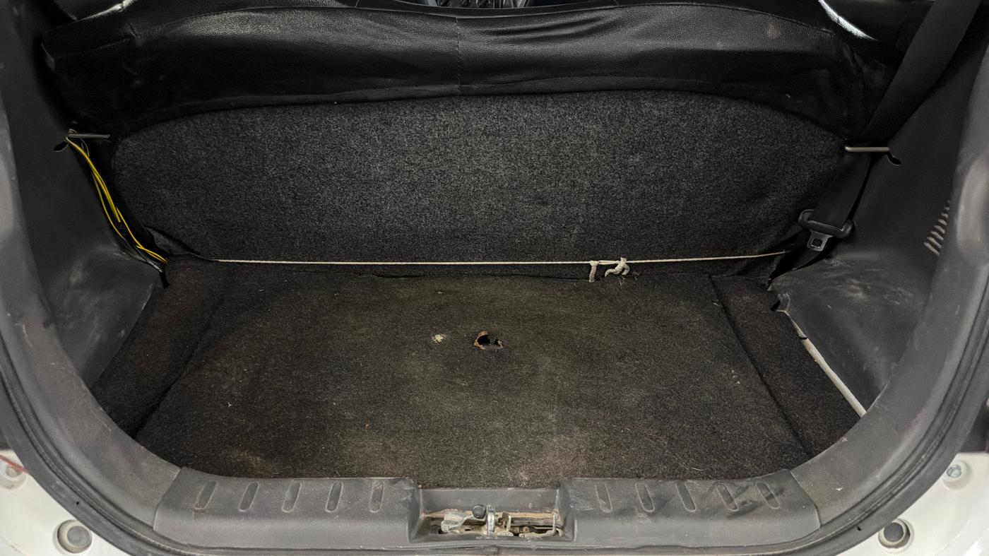 2016 Maruti Alto 800 LXI, Petrol, Manual, 69,830 km, Boot Inside