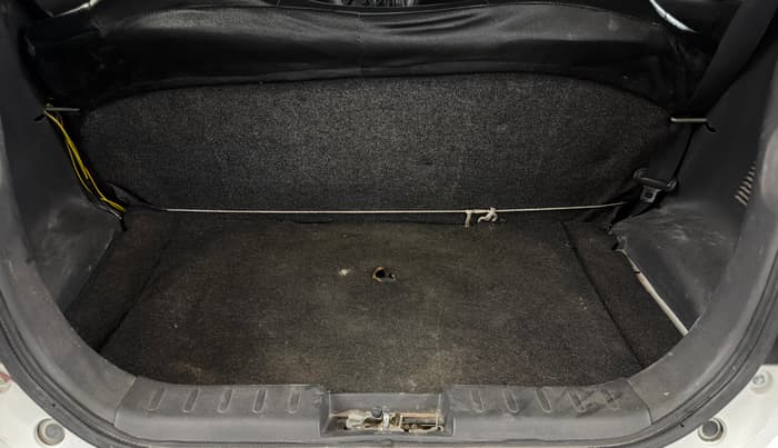 2016 Maruti Alto 800 LXI, Petrol, Manual, 69,830 km, Boot Inside