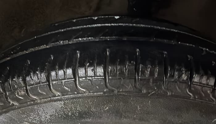 2016 Maruti Alto 800 LXI, Petrol, Manual, 69,830 km, Right Front Tyre Tread