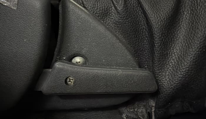 2016 Maruti Alto 800 LXI, Petrol, Manual, 69,830 km, Driver Side Adjustment Panel