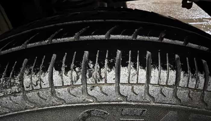 2016 Maruti Alto 800 LXI, Petrol, Manual, 69,830 km, Left Rear Tyre Tread