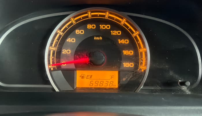 2016 Maruti Alto 800 LXI, Petrol, Manual, 69,830 km, Odometer Image