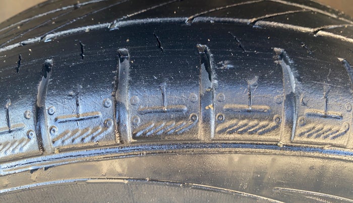 2020 Skoda Rapid 1.0 AMBITION TSI MT, Petrol, Manual, 79,811 km, Left Front Tyre Tread