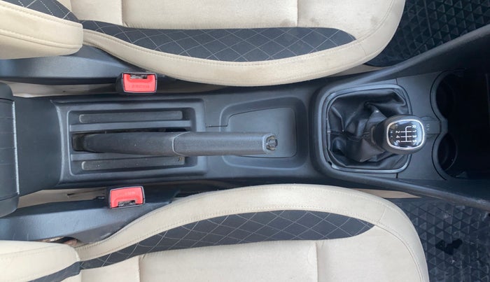 2020 Skoda Rapid 1.0 AMBITION TSI MT, Petrol, Manual, 79,811 km, Gear Lever