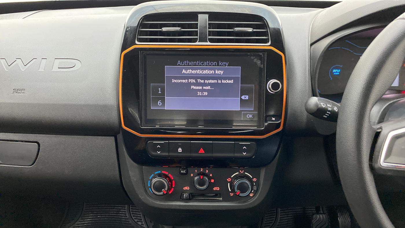 2020 Renault Kwid CLIMBER 1.0 AMT (O), Petrol, Automatic, 9,819 km, Air Conditioner