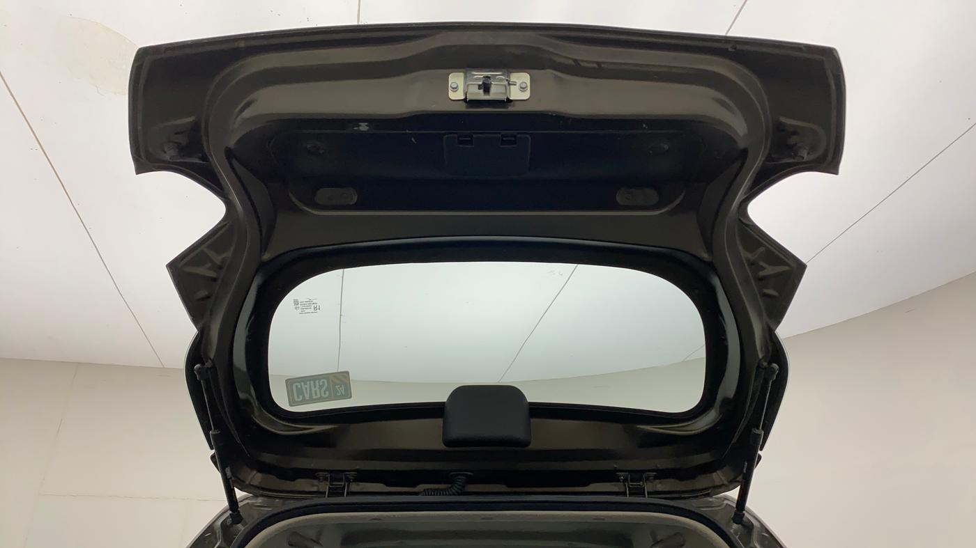2020 Renault Kwid CLIMBER 1.0 AMT (O), Petrol, Automatic, 9,819 km, Boot Door Open