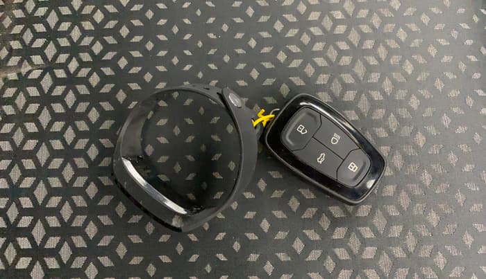 2019 Tata NEXON XZA PLUS PETROL DUAL TONE, Petrol, Automatic, 62,088 km, Key Close Up