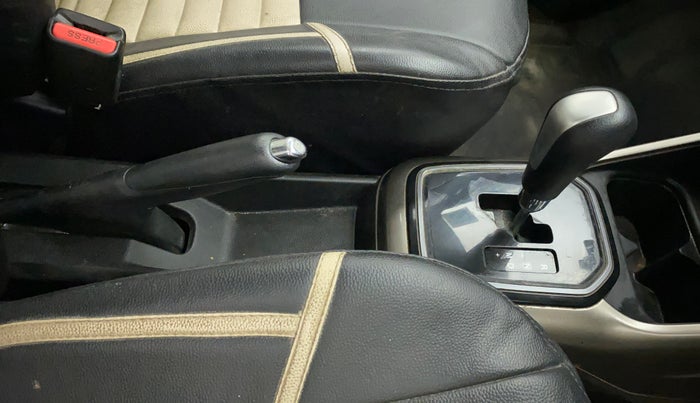 2018 Maruti IGNIS DELTA 1.2 AMT, CNG, Automatic, 55,324 km, Gear Lever