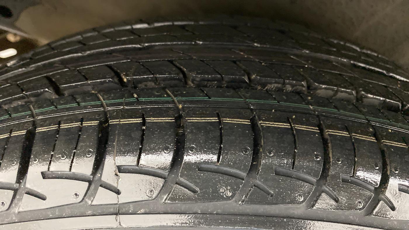 2014 Hyundai i20 MAGNA O 1.2, Petrol, Manual, 52,661 km, Right Rear Tyre Tread