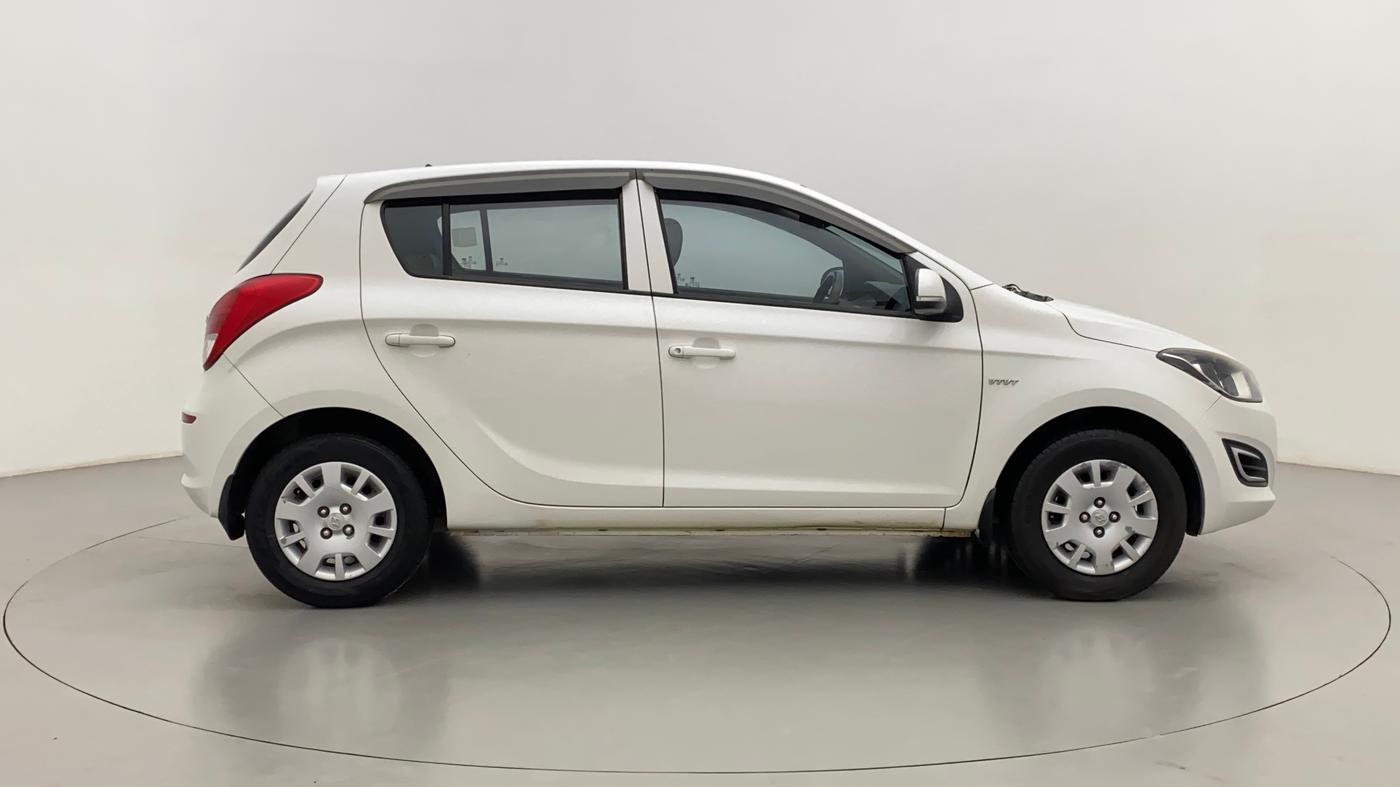 2014 Hyundai i20 MAGNA O 1.2, Petrol, Manual, 52,661 km, Right Side View