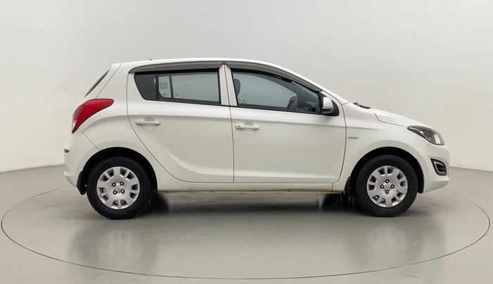 2014 Hyundai i20 MAGNA O 1.2, Petrol, Manual, 52,661 km, Right Side View