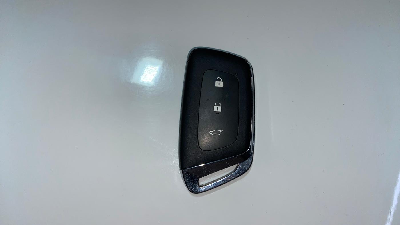 2023 MG HECTOR SHARP PRO 1.5 PETROL TURBO CVT PETROL, Petrol, Automatic, 35,895 km, Key Close Up