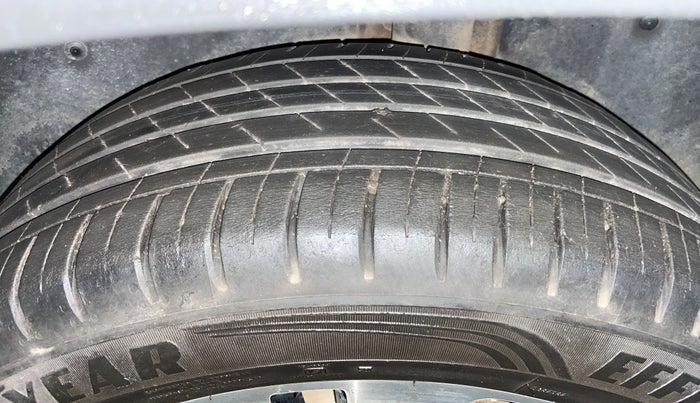 2023 MG HECTOR SHARP PRO 1.5 PETROL TURBO CVT PETROL, Petrol, Automatic, 35,895 km, Left Rear Tyre Tread