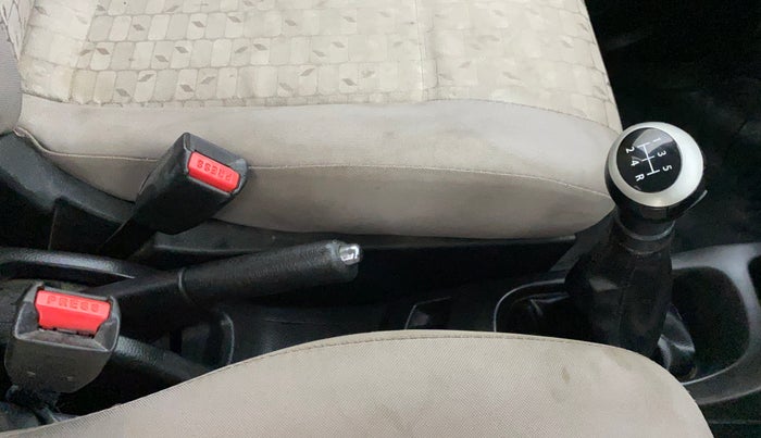 2015 Maruti Wagon R 1.0 VXI, Petrol, Manual, 31,326 km, Gear Lever