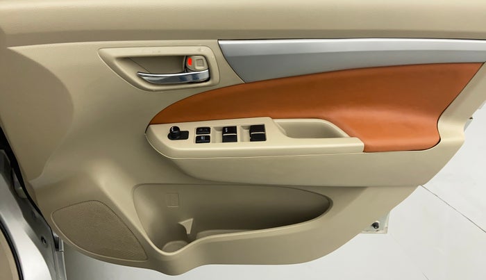 2014 Maruti Ertiga ZDI, Diesel, Manual, 93,611 km, Driver Side Door Panels Control