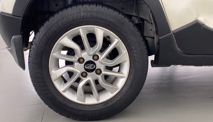 2016 Mahindra Kuv100 K8 D 6 STR, Diesel, Manual, 53,681 km, Right Rear Wheel