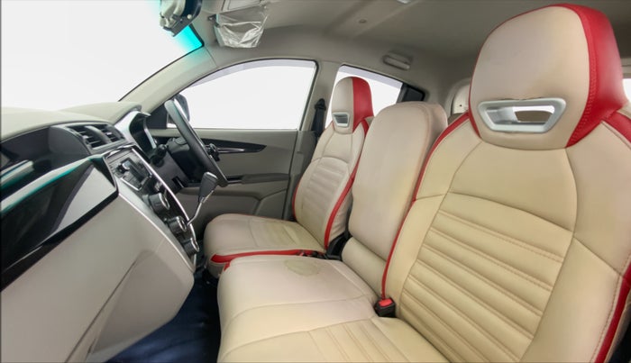 2016 Mahindra Kuv100 K8 D 6 STR, Diesel, Manual, 53,681 km, Right Side Front Door Cabin