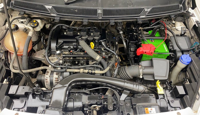 2018 Ford FREESTYLE TREND 1.2 PETROL, Petrol, Manual, 62,645 km, Engine View