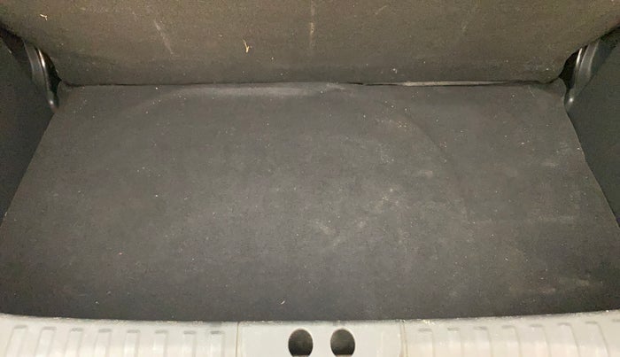 2018 Ford FREESTYLE TREND 1.2 PETROL, Petrol, Manual, 62,645 km, Boot Inside