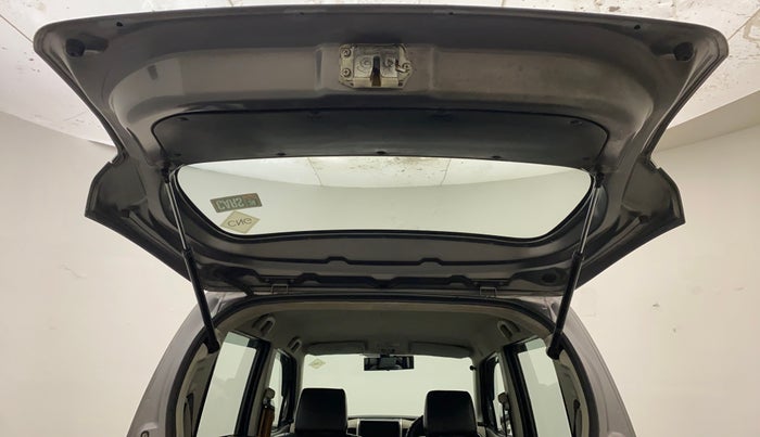 2014 Maruti Wagon R 1.0 LXI CNG, CNG, Manual, 76,141 km, Boot Door Open