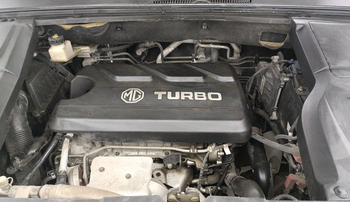 2021 MG HECTOR PLUS SHARP 1.5 PETROL TURBO HYBRID MT 6-STR, Petrol, Manual, 44,892 km, Engine View