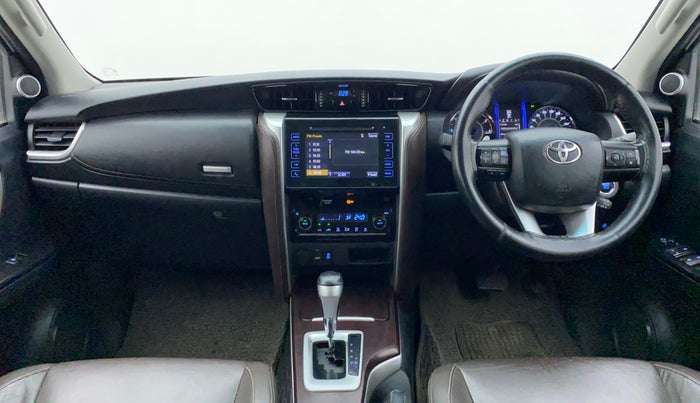 2017 Toyota Fortuner 2.8 4X2 AT, Diesel, Automatic, 1,16,742 km, Dashboard