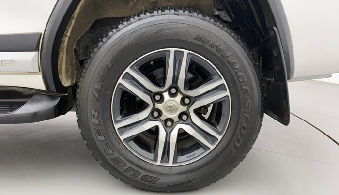 2017 Toyota Fortuner 2.8 4X2 AT, Diesel, Automatic, 1,16,742 km, Left Rear Wheel