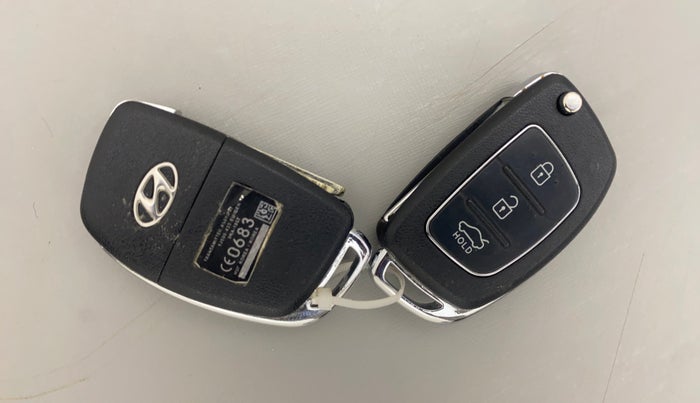 2013 Hyundai i20 SPORTZ 1.2, Petrol, Manual, 50,813 km, Key Close Up