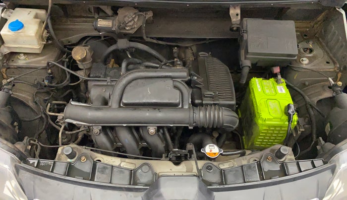 2016 Renault Kwid RXT 0.8, Petrol, Manual, 86,900 km, Engine View