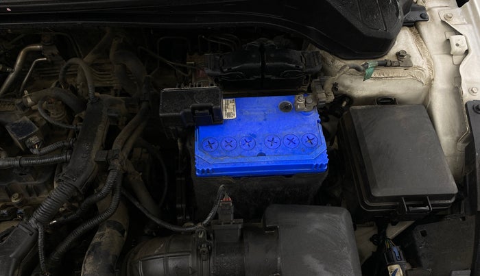 2022 Hyundai NEW I20 ASTA 1.2 MT, Petrol, Manual, 64,373 km, Engine View - Left