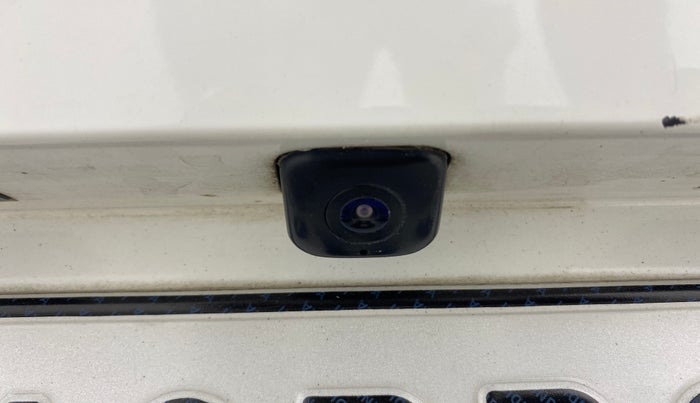 2022 Hyundai NEW I20 ASTA 1.2 MT, Petrol, Manual, 64,373 km, Parking Camera