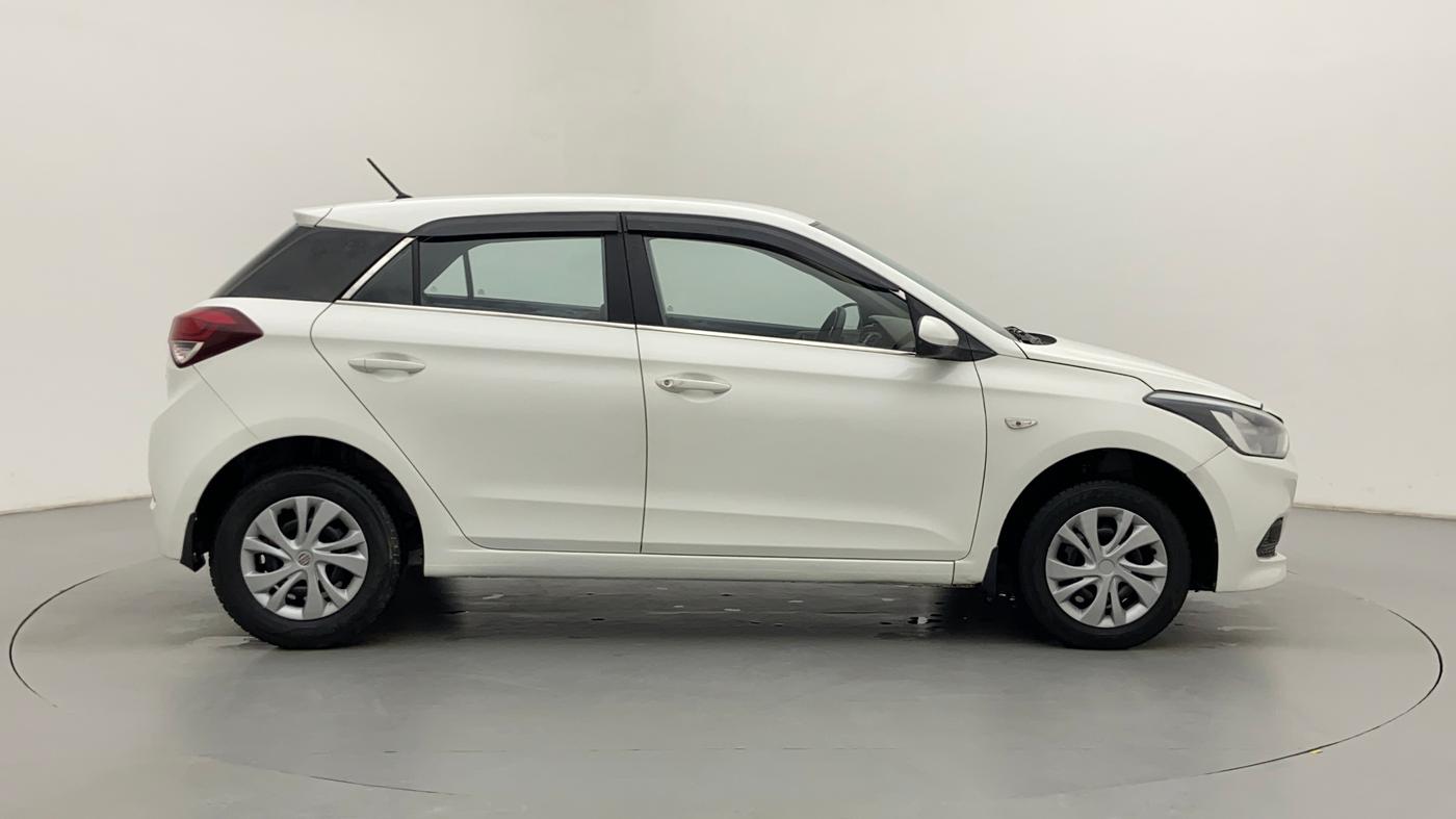 2015 Hyundai Elite i20 MAGNA 1.4 CRDI, Diesel, Manual, 54,237 km, Right Side